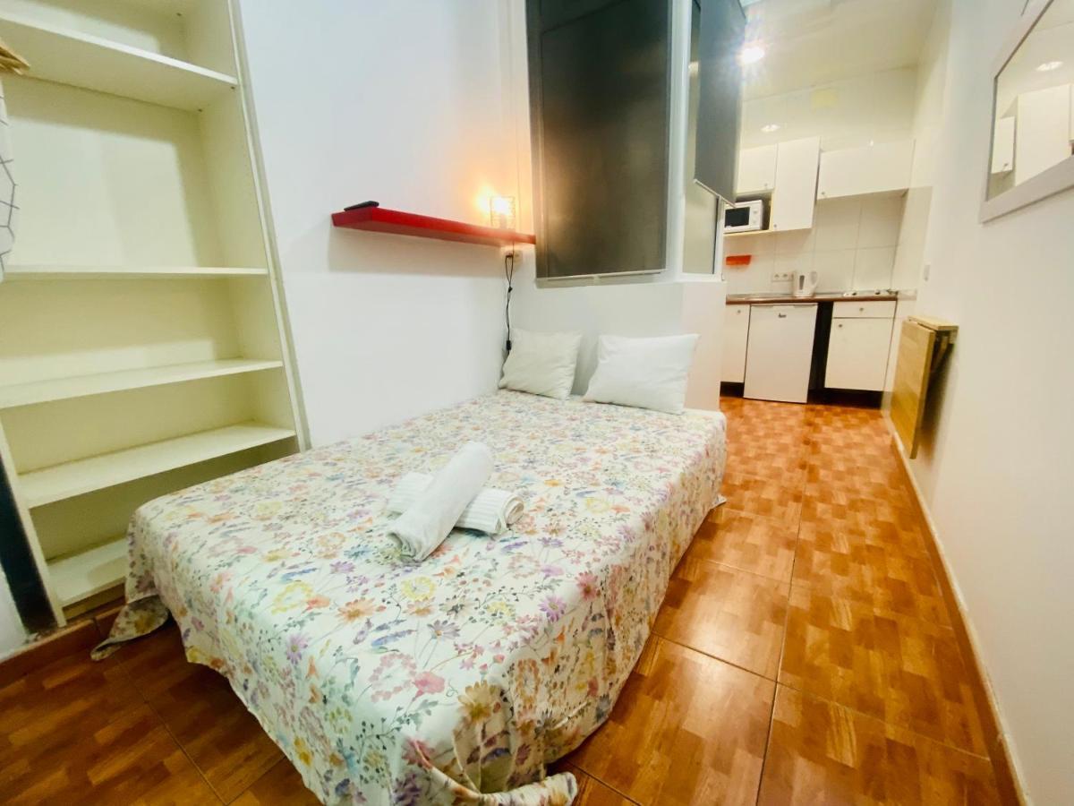 バルセロナ01 Apartamento 2 ,3アパートメント エクステリア 写真
